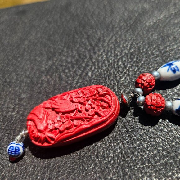 Porcelain Chinoiserie Necklace - Picture 2 of 9